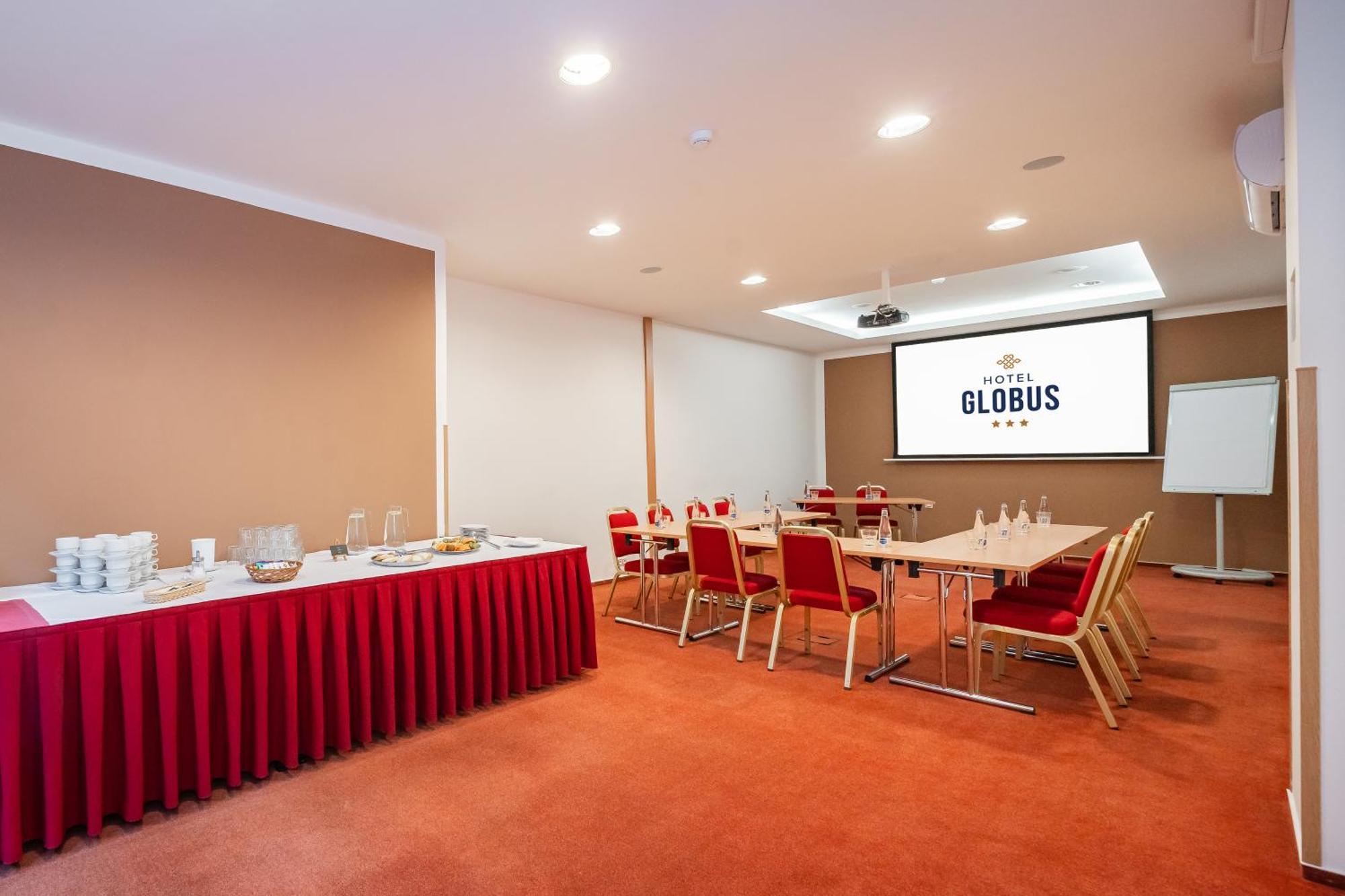 Hotel Globus Prague Luaran gambar