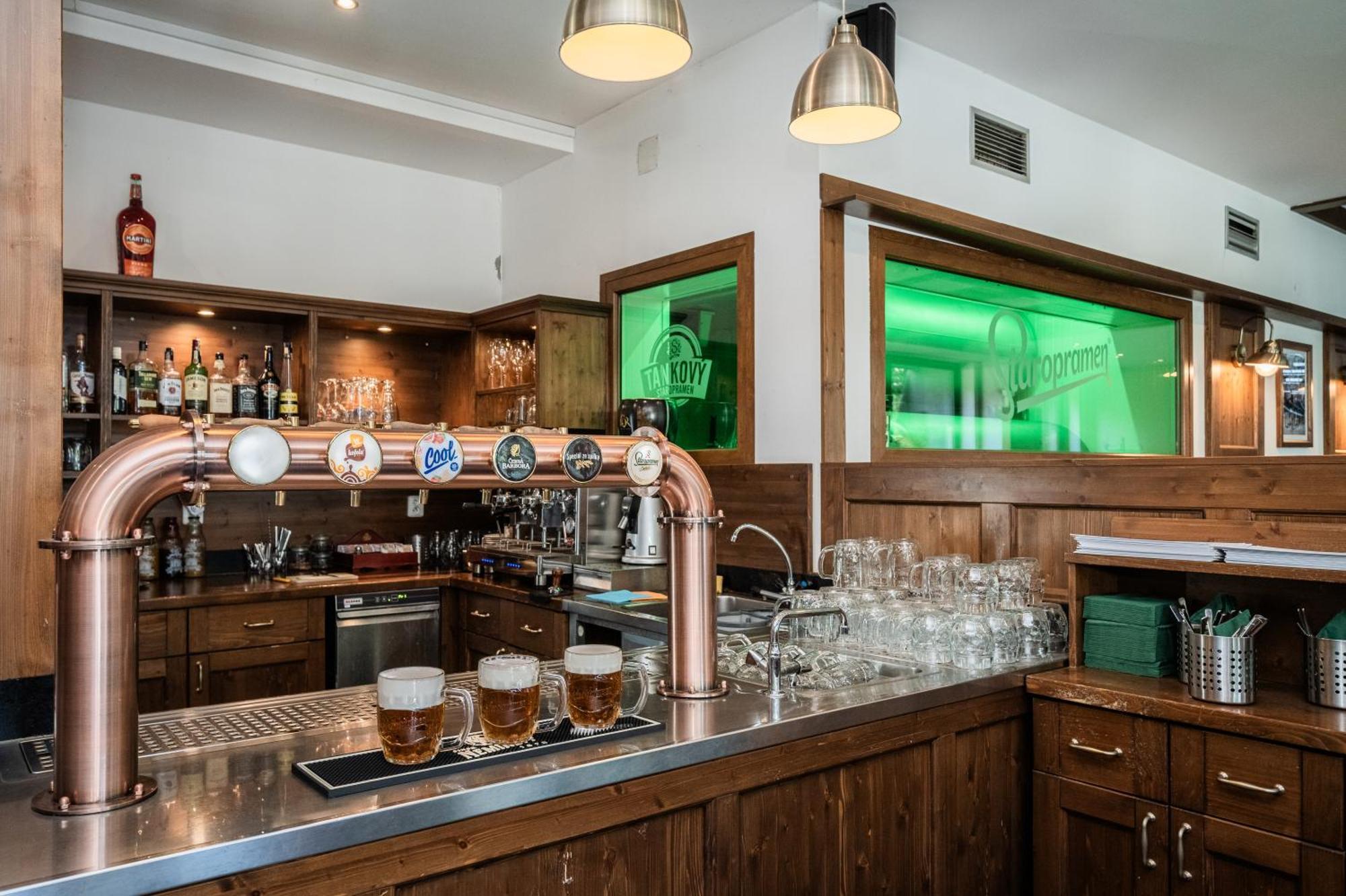 Hotel Globus Prague Luaran gambar