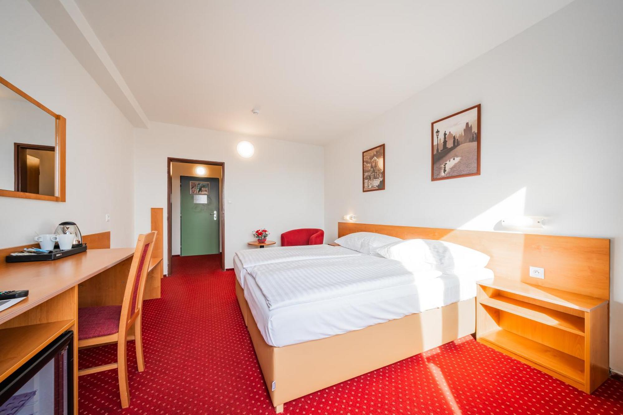 Hotel Globus Prague Luaran gambar